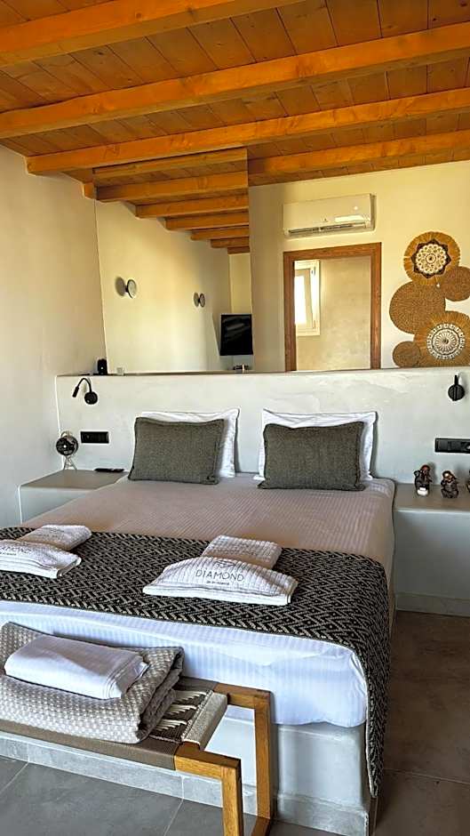 Diamond Of Mykonos