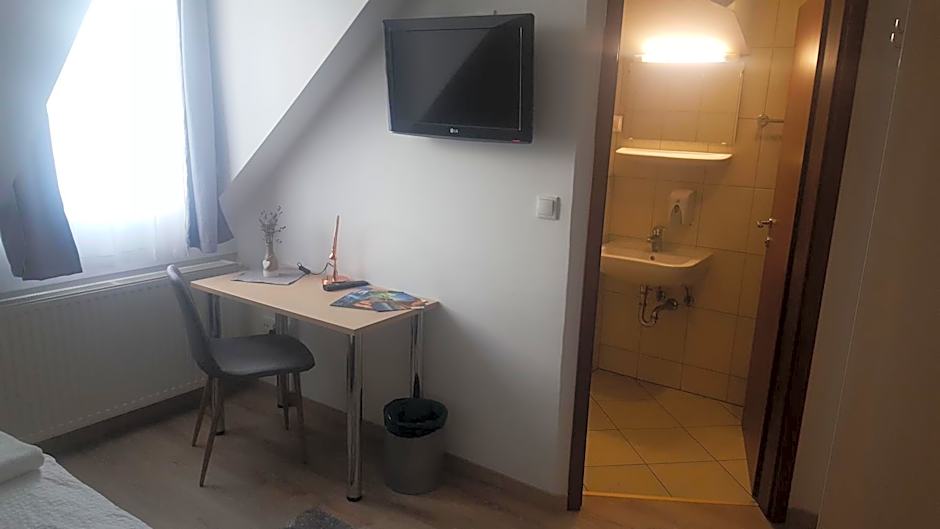 Hotel & Hostel Marenberg Radlje