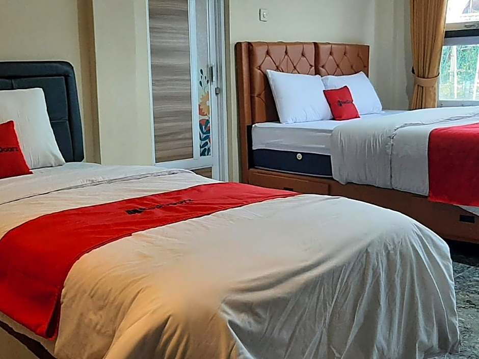 RedDoorz At Hotel Pakem Sari Kaliurang