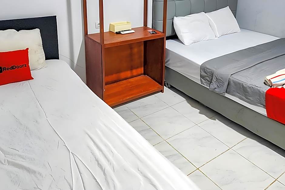RedDoorz near Lippo Mall Yogyakarta 3