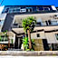 8 Rooms House