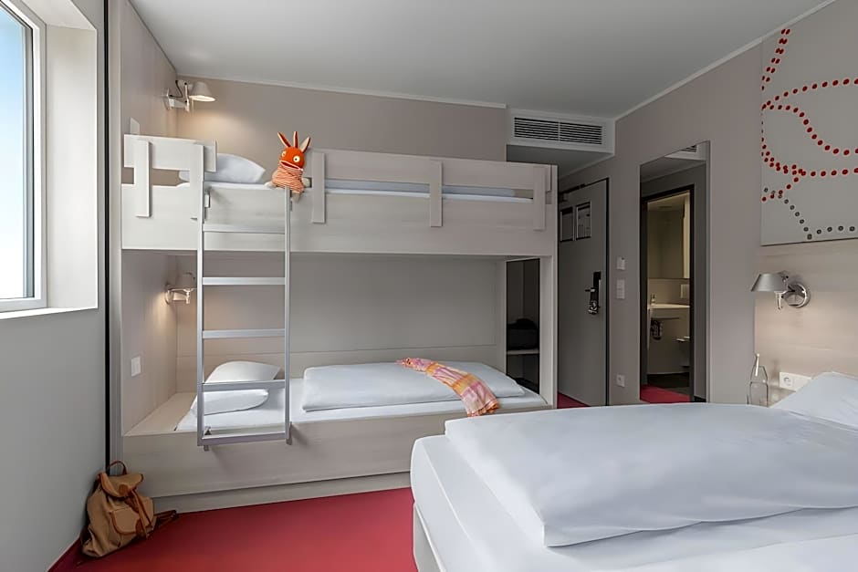 Serways Hotel Weisskirchen Nord