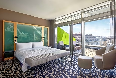 Suite, 1 Bedroom, Terrace, City View (1 King Bed)