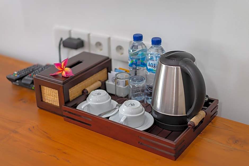 Nusa Indah Onai Hotel