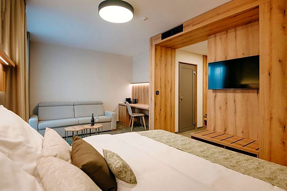 RM Hotel Wellness & Congress