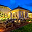 Villa Mayurana by Edwards Collection