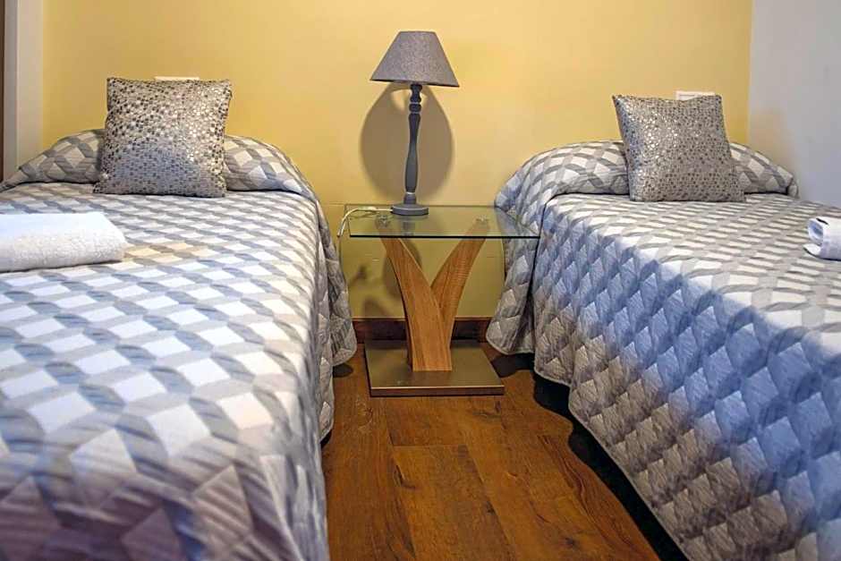 Hotel Rural Aznaitín