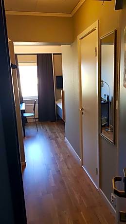 Economy Single Room