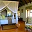 Woodbury Lodge - All Inclusive