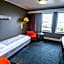 F2 Hotel