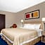 Norwood Inn & Suites La Crosse