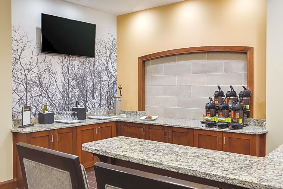 Staybridge Suites Des Moines Downtown By IHG