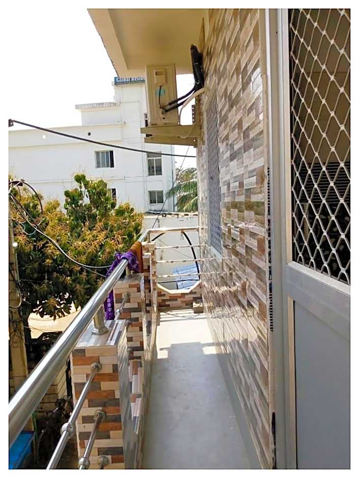 Goroomgo Pranab Sadan Near Golden Beach Swargadwar Puri