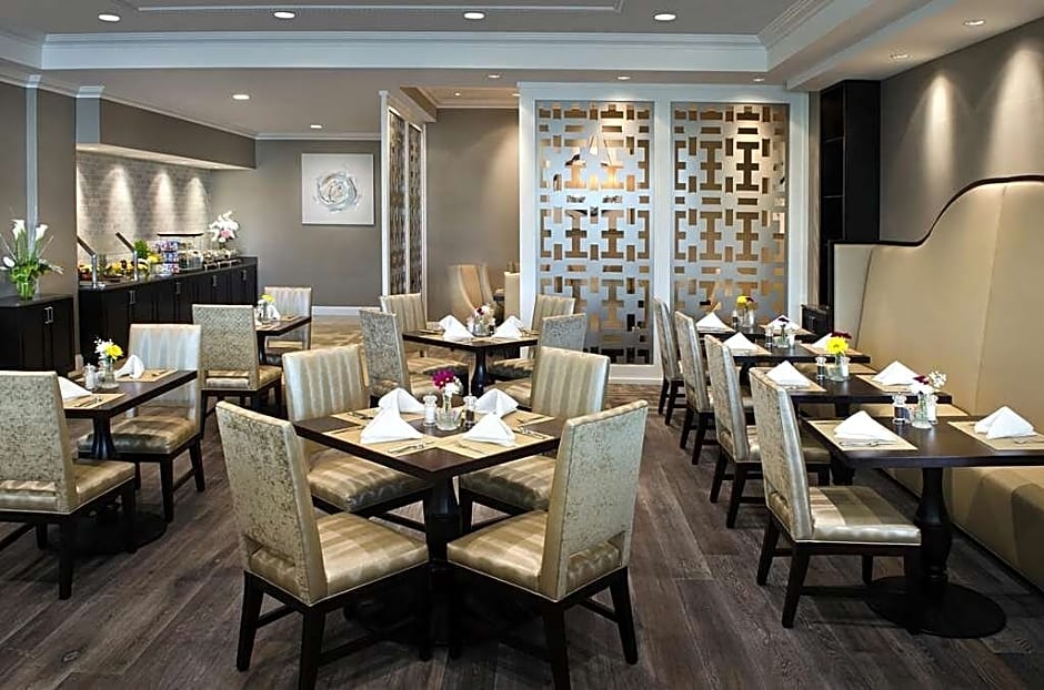 Hilton Greenville
