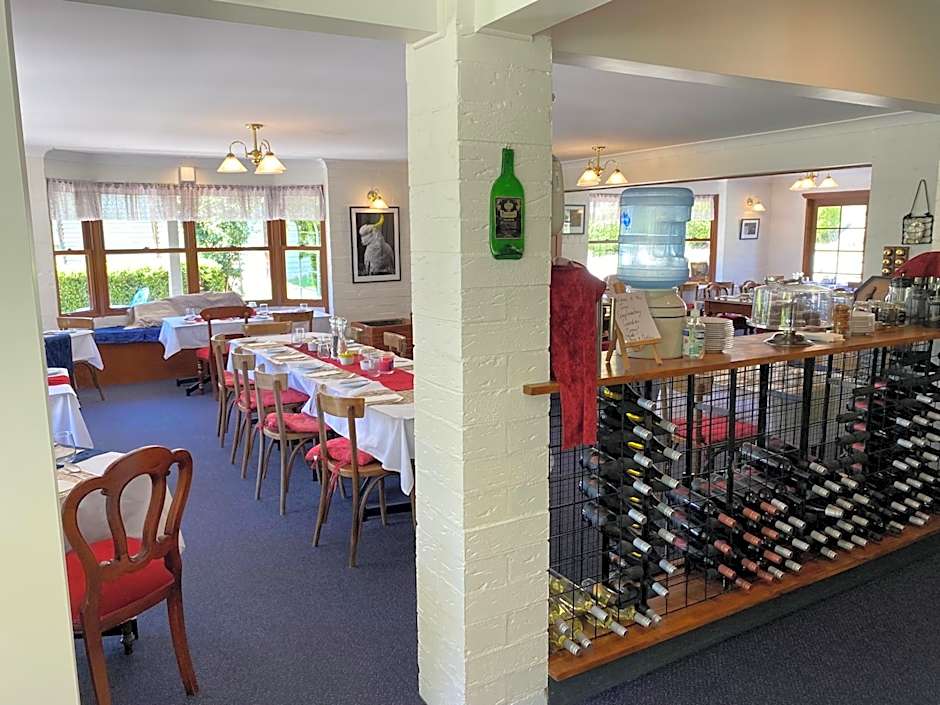 Girraween Country Inn