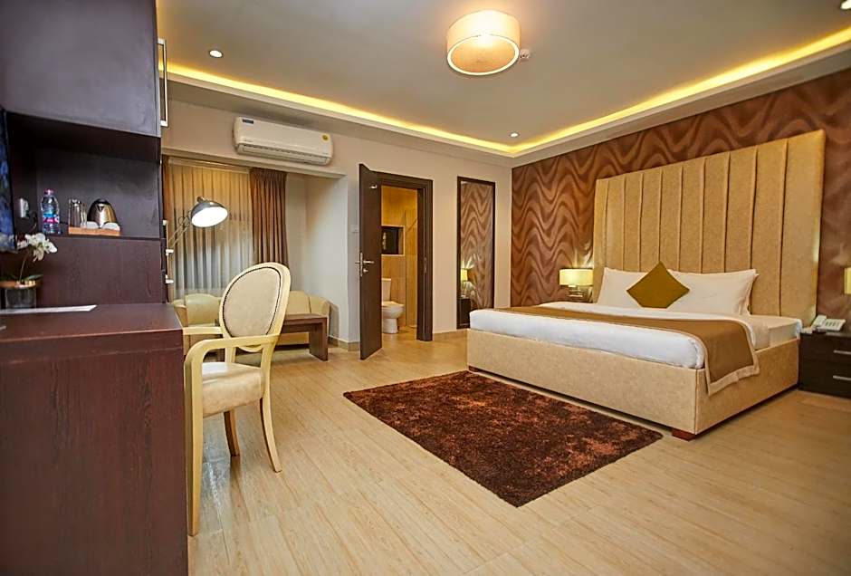 The Cabin Hotel