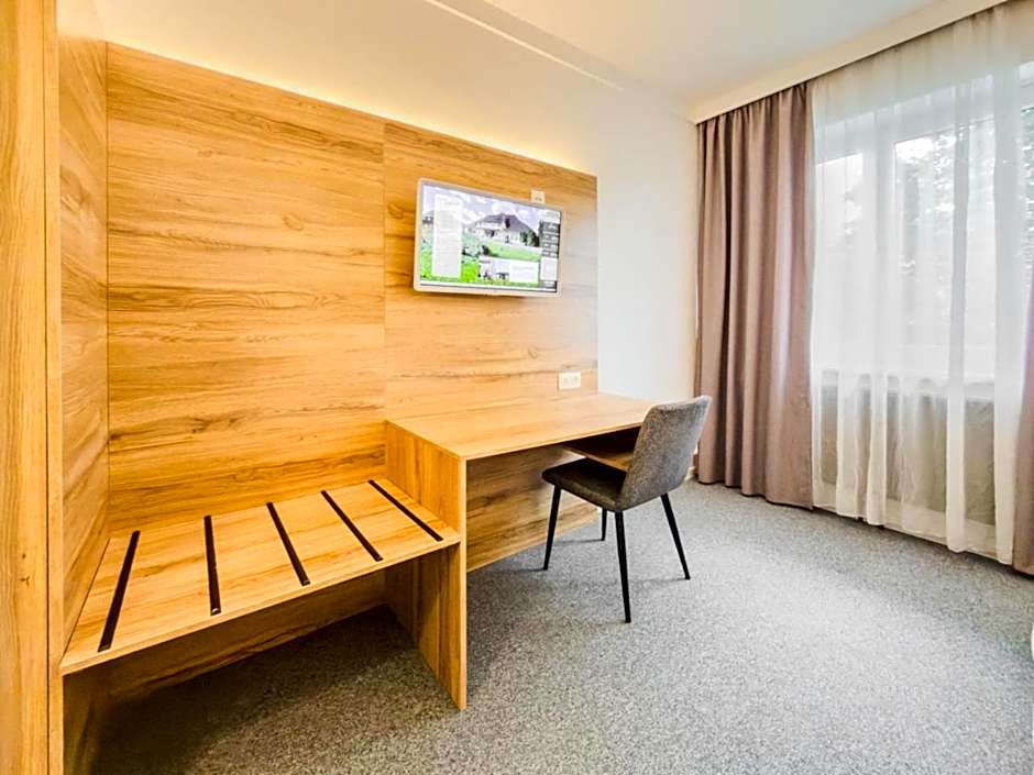 Hotel Sachsengang - free parking, near U1 & U2