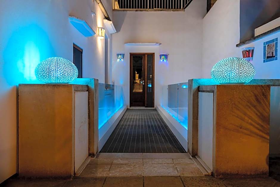 The Crown Palace - Gallipoli