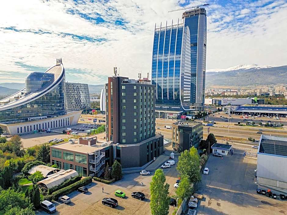 Expo Hotel Sofia - Free Airport Shuttle
