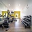 Holiday Inn Express Hotel & Suites Bedford By IHG