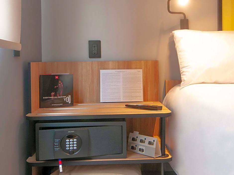 Ibis Monterrey Aeropuerto