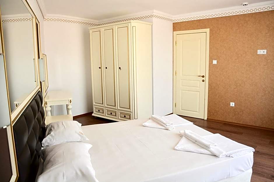 Golden Rainbow Beach Hotel