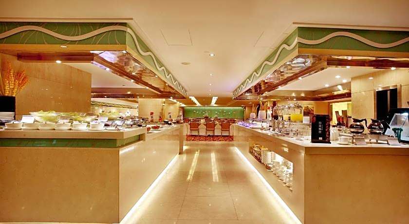 Lijiang Waterfall Hotel