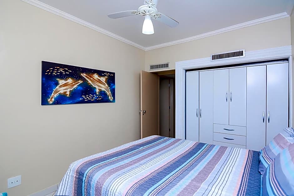 Apartamento no Morro do Maluf, frente ao mar