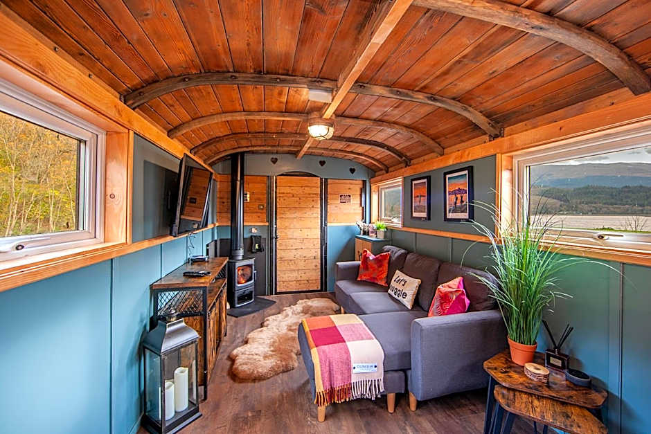 Appin Holiday Homes -Caravans, Lodges, Shepherds Hut and Train Carriage stays