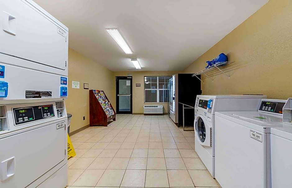 Extended Stay America Suites - Fort Lauderdale - Cypress Creek - Andrews Ave.