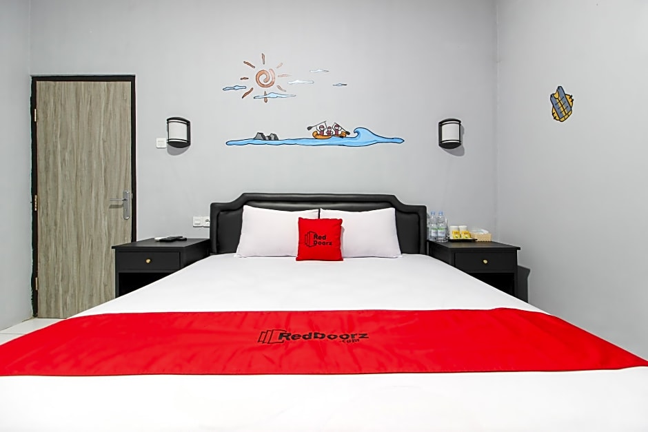 RedDoorz near Graha Saba UGM