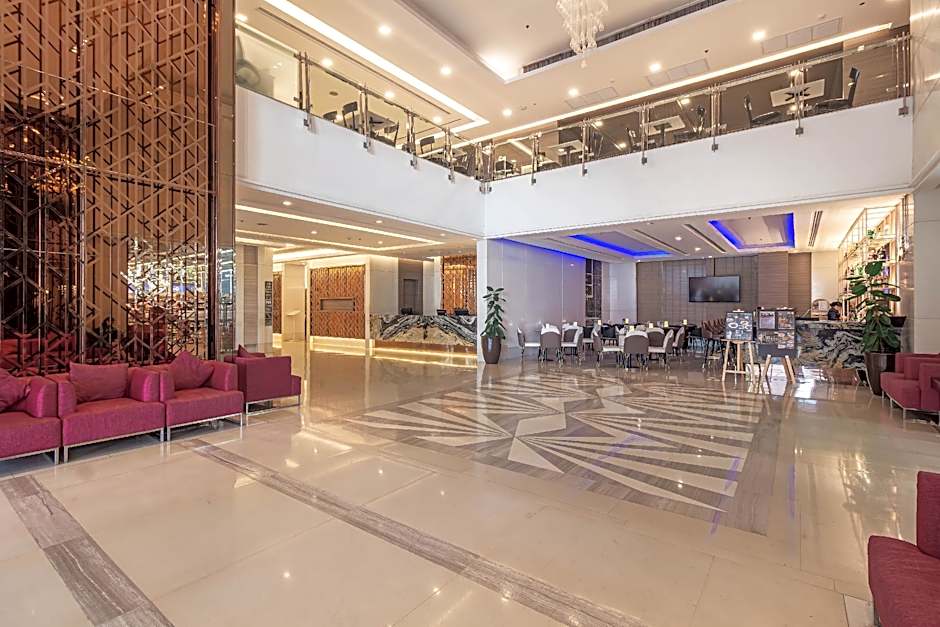 Jasmine Grande Residence