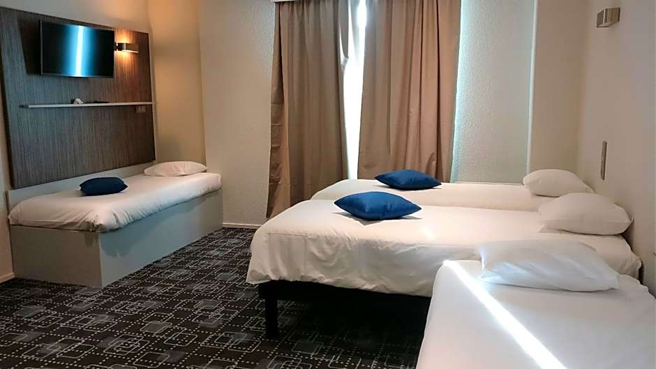 Kyriad Poitiers Jules Verne Site du Futuroscope