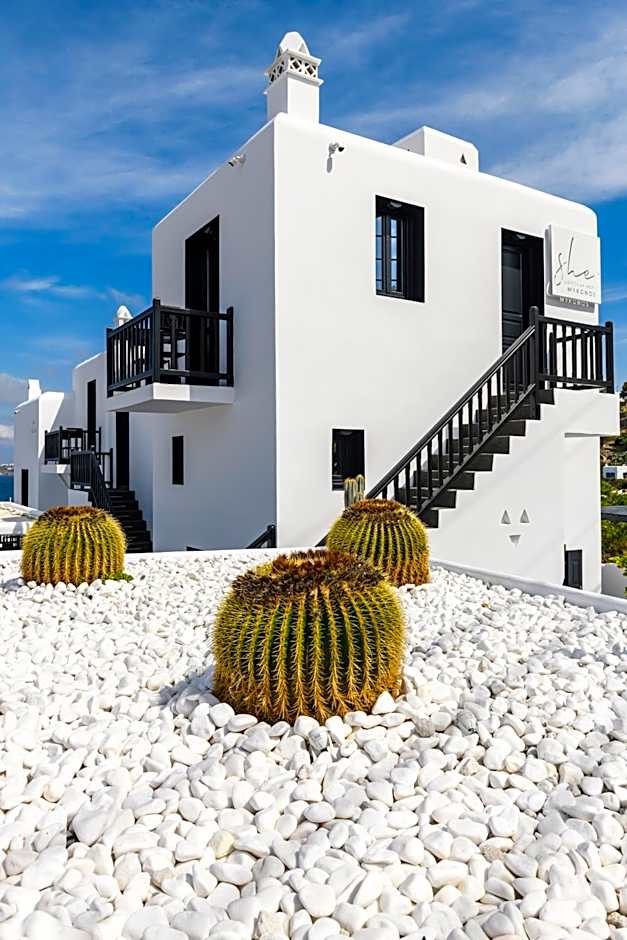 She Mykonos Boutique Hotel