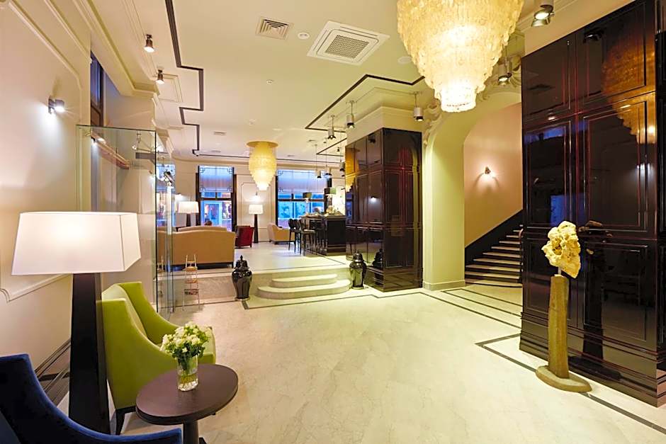 Astoria Hotel