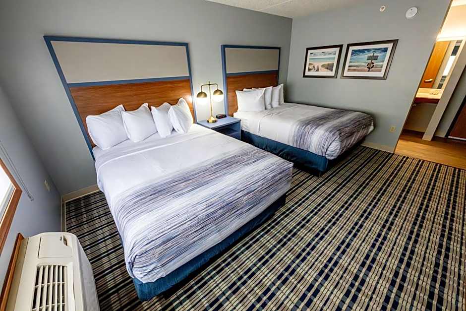 AmericInn by Wyndham Sturgeon Bay