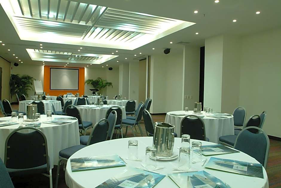 Decapolis Hotel Panama City