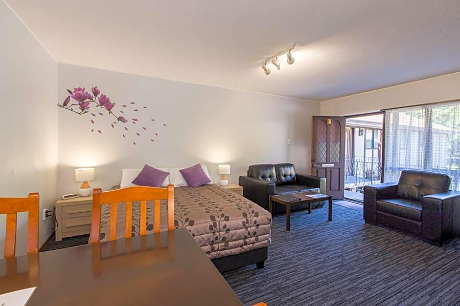 Argyle On The Park - Central Christchurch Motel Overlooking Hagley Park