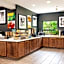 Quality Inn & Suites Oakwood Village - Cleveland South