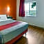 Motel 6-Brampton, ON - Toronto