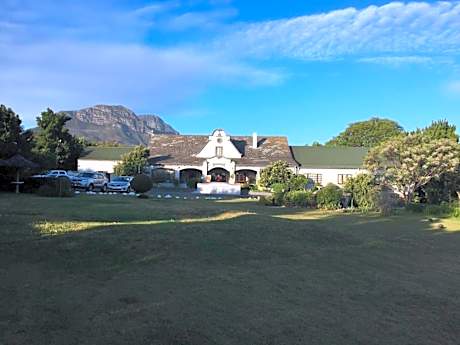 Somerset Guest Lodge - Western Cape