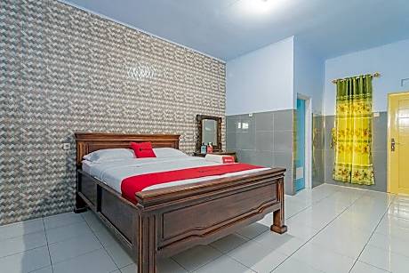 RedDoorz Syariah @ Tambak Mekar Street Subang