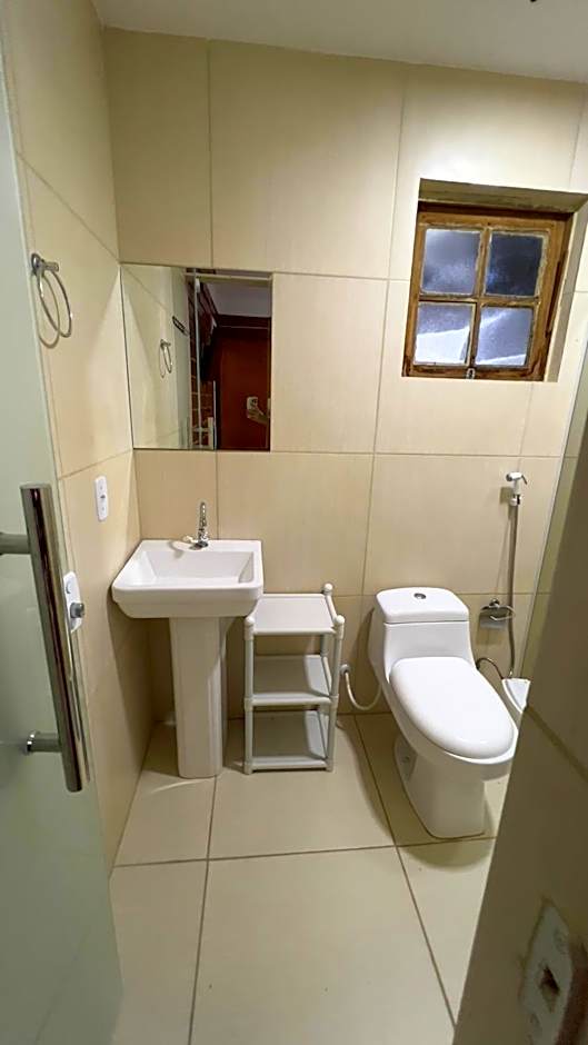 Chalé Lazer Gravatá com 3 suítes - na Suíça Brasileira