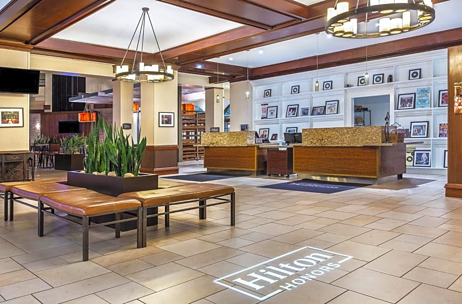Embassy Suites by Hilton Nashville Airport