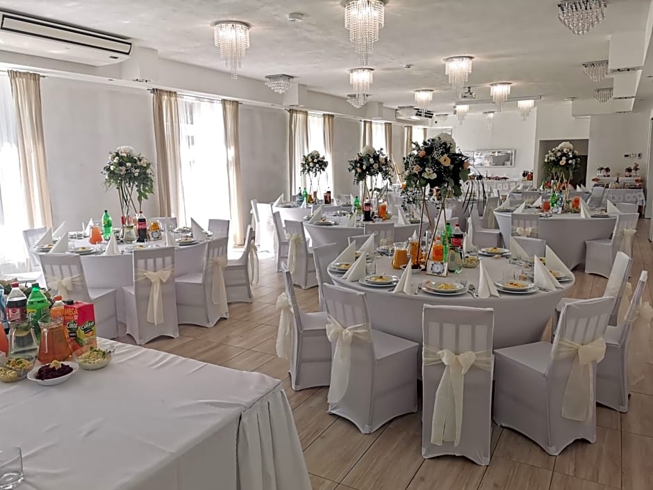 Dom Gościnny Pod Akacjami