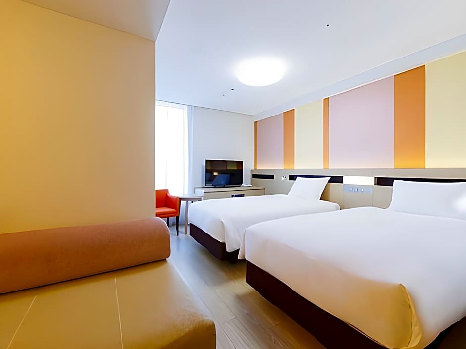 Hotel Dream Gate Maihama Anex – Urayasu, NC