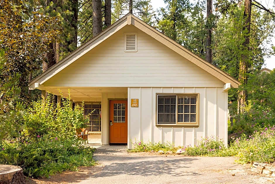 Tenaya Lodge at Yosemite
