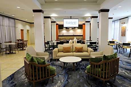 Fairfield Inn & Suites by Marriott San Antonio Alamo Plaza/Convention Center