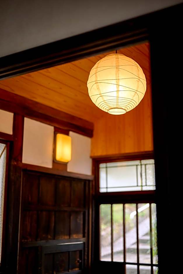 鞆猫庵 Tomo Nyahn