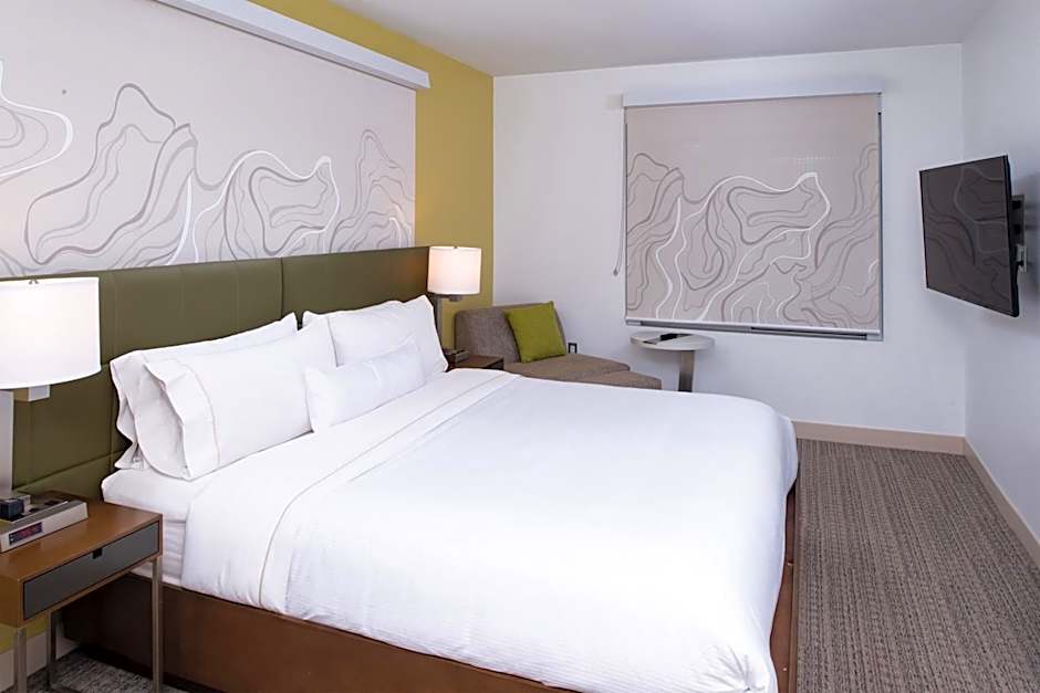 Photo 1 sur 3 de Executive 1 King Bed Suite, Corner